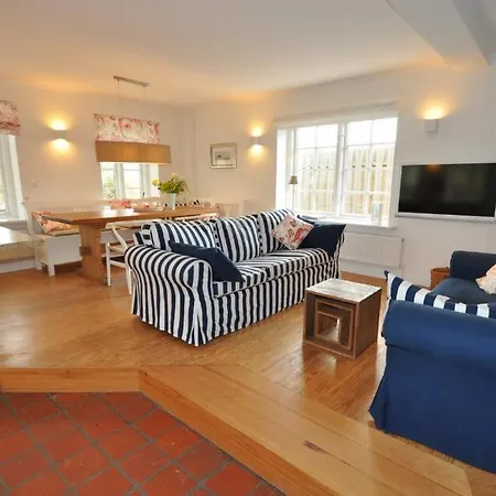 Diekkieker Nyaraló *